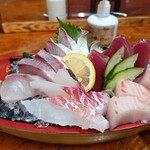 居魚屋　網元 - 