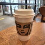 スターバックスコーヒー - Tホットアメリカーノ(410円)です。