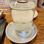居酒屋桜房 - 日本酒(紀土 純米吟醸しぼりたて)@750円