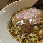 Menya Ishida - 鶏と煮干し・醤油（UP）
