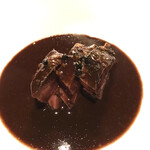 Alternative - 雷鳥ソースサルミ、甚五右ヱ門芋のフリットと蕪のピューレ。