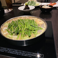 博多もつ鍋 やま中 赤坂店 - もつ鍋味噌味