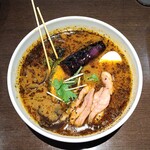 スープカリー スアゲ プラス - せせりの塩麹漬けカレー(スアゲスープ大盛り、辛さ⑥超辛)