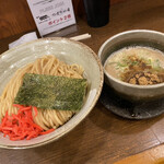 つけ麺処つぼや  - 濃厚豚骨つけ麺