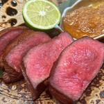 恵比寿屋 HANARE - シャトーブリ“タン”のステーキ