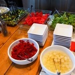 港 - ブッフェのおつけもの