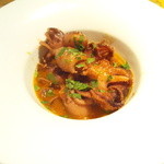 タケル クインディチ - イイダコのトマト煮