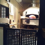 タケル クインディチ - 薪窯の存在感