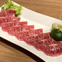 焼肉あきら - ハラミ刺し