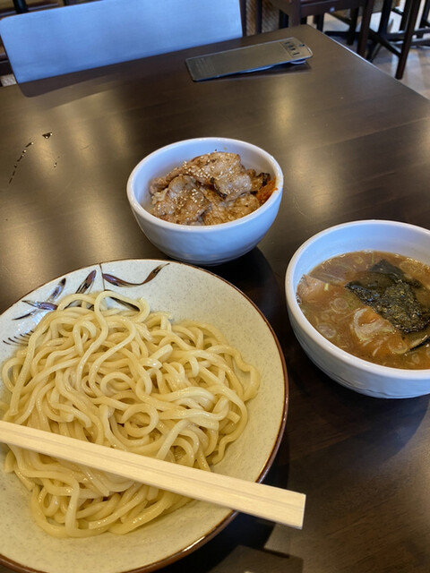 Higashi Ikebukuro Taishoken Akishima Ten photo 4