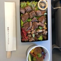 メインダイニングルーム - ステーキ弁当