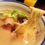 麺の坊 砦 - 砦ラーメン油抜き