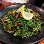 プルジャ ダイニング - マスタードの葉っぱと 豚スクティ炒めだよ