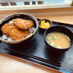 松代パーキングエリア 上り 軽食・フードコート - タレカツ丼