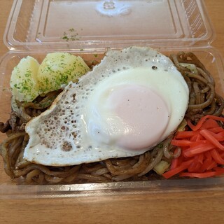 やきそばカフェ とんぼ_1