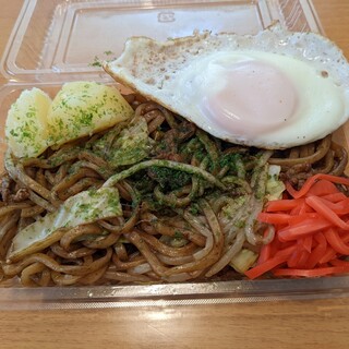 やきそばカフェ とんぼ_2