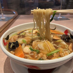 レストラン三宝 - 細麺