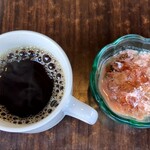 GINGER - デザート（クラッシュゼリー）とホットコーヒー