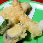 碧翠御苑 - 油物：キス 海老 ししとう 茄子