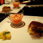 別邸 山風木 - 蔵王ｸﾘｰﾑﾁｰｽﾞのﾃｨﾗﾐｽとﾌﾙｰﾂﾄﾏﾄのｶﾞｽﾊﾟｯﾁｮ@山風木　ﾊﾟｲﾅｯﾌﾟﾙのｺﾝﾎﾟｰﾄも添えられています