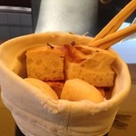 ブルガリ ラ・テラッツァ・ラウンジ - パン