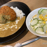 Milk Curry & Bar Bite - ▶︎すき焼き風コロッケカレー/大盛り無料 500円税込
▶︎ サラダ追加 100円税込
【合計】600円税込