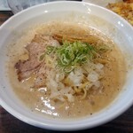 Oosugi Seimen - 鶏x鶏x鶏超濃厚ラーメン