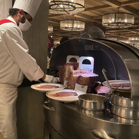 ロウリーズ・ザ・プライムリブ 恵比寿ガーデンプレイス店 - 