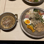 SPICE GATE - 京風スパイス朝定食
      サバとみょうがの冷やし出汁カレー 1300円
      （ - 小盛に変更 50円）