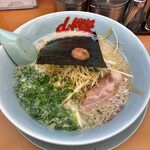 ラーメン山岡家 - 白髪ネギinからのスープ熱々が良い感じです！