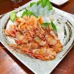 うさぎ - 今日の刺し盛り　ヒラメ　赤貝　エビ