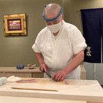 鮨 もりなり - タイ切りつけ