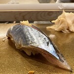 梅田 鮨 よこ田 - 