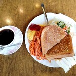 カフェドムッシュ - モーニング（全体）