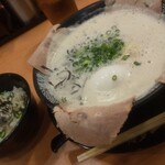博多 一幸舎 - チャーシュー麺セット