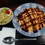 味処花しょく - オムライス大（￥880）