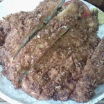 えびすや - 皿いっぱいのチキンカツ