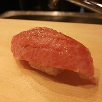 鮨駒 - マグロ。素晴らしかった。
