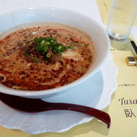 トゥーランドット 臥龍居  - 坦々麺