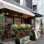 WineBar KIKUO - テラス席が良い