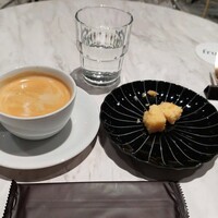 fruta& - Hotﾌﾞﾚﾝﾄﾞｺｰﾋｰとｻｰﾋﾞｽのお菓子　