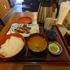 炭火焼専門食処 白銀屋 室町分店