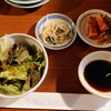神楽坂 たれ焼肉のんき - サラダ、ナムル、キムチ、たれ