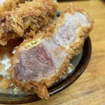 とんかつ 栄ちゃん - もう一枚は赤身多め、