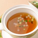 メインダイニング - 【公式HP】アラカルト：自家製コンソメスープ