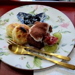 AQUA DINING CAFE 瓢黎 - ケーキセットのメイン