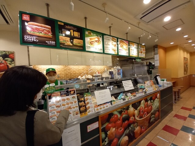 SUBWAY Kintetsu Nishidaiji Eki Mae Ten photo 4