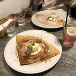 ヌフ クレープリー - 