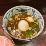 麺屋 ルリカケス - スープ
