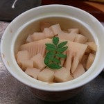 Iso waka - 筍の蒸し寿司…絶品！